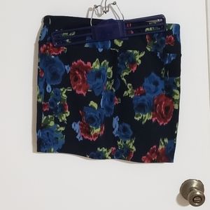 Floral mini skirt